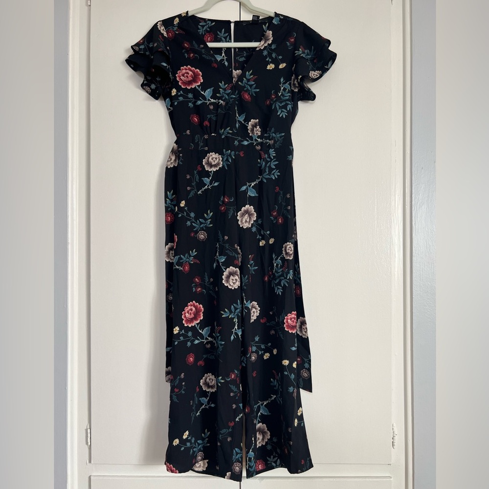 Forever 21 Floral romper